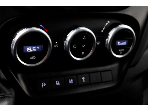 Iveco Daily 35S18 3.0 180pk L4H2 Maxi HiMatic Automaat ACC/LED/Camera/Air-Pro Luchtvering 02-2023 ActivLease financial lease