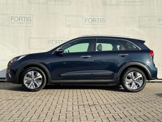 Kia e-Niro DynamicLine 64 kWh NL AUTO | CAMERA | CARPLAY | SOH 100% | ActivLease financial lease