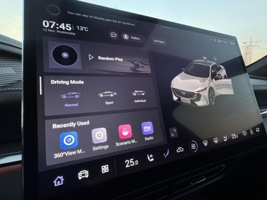 Mazda 6 Takumi Long Range 80 kWh | Dit jaar nog rijden 17% bijtelling | Zwart leder | 360 Camera | Geheug... ActivLease financial lease