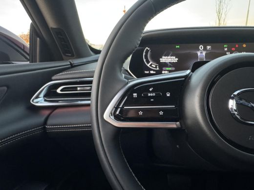 Mazda 6 Takumi Long Range 80 kWh | Dit jaar nog rijden 17% bijtelling | Zwart leder | 360 Camera | Geheug... ActivLease financial lease