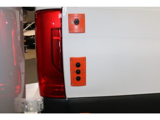 Mercedes-Benz Sprinter 315 CDI L3 H2 Automaat Koelwagen Vrieswagen Dag en Nacht Laadklep ActivLease financial lease