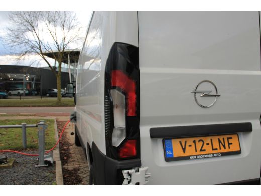Opel Movano Electric 3.5t L3H2 Zwaar 110 kWh ActivLease financial lease