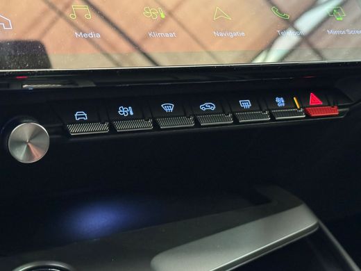 Peugeot 408 1.2 Hybrid 136 e-DCS6 GT | Achterbank in delen neerklapbaar | Achteruitrijcamera | Alarm klasse 1... ActivLease financial lease