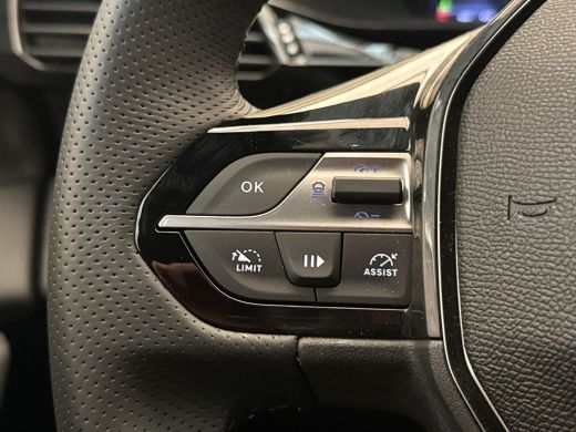 Peugeot 408 1.2 Hybrid 136 e-DCS6 GT | Achterbank in delen neerklapbaar | Achteruitrijcamera | Alarm klasse 1... ActivLease financial lease