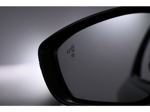 Peugeot e-208 EV GT 350 50 kWh Navigatie | Camera | Panoramdak | Cruise | Stoelverwarming | Carplay | 17 inch |... ActivLease financial lease