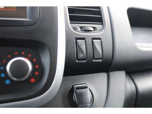 Renault Trafic 2.0 dCi 120pk L1 H1 Airco Navigatie 2x Schuifdeur ActivLease financial lease