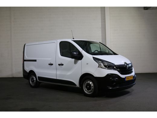 Renault Trafic 2.0 dCi 120pk L1 H1 Airco Navigatie 2x Schuifdeur ActivLease financial lease