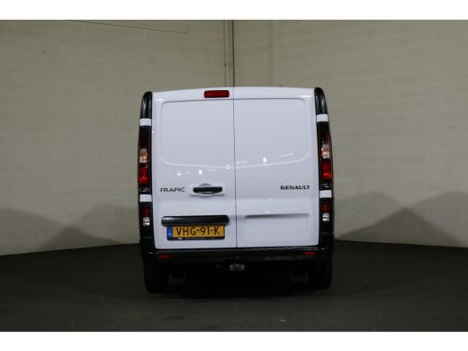 Renault Trafic 2.0 dCi 120pk L1 H1 Airco Navigatie 2x Schuifdeur ActivLease financial lease