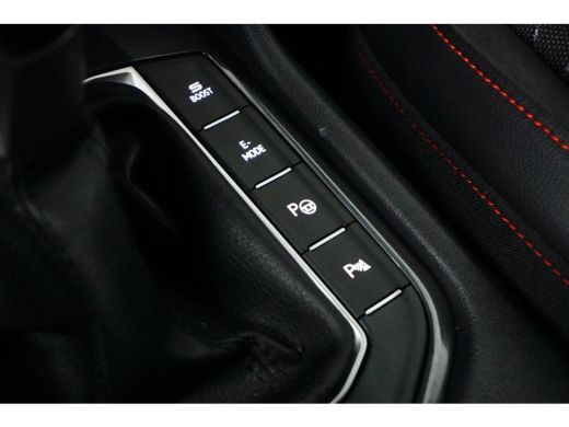 Seat Tarraco FR e-Hybrid PHEV 245PK | TREKHAAK | STUUR + STOLEVERW. | MEMORY |  ELEKT. SPIEGEL | CAMERA ACHTER... ActivLease financial lease