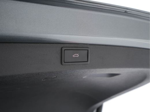 Skoda Enyaq iV 60 [ 3-Fase ] {SOH-87%} (INCL-BTW) *PANO | FULL-LED | DIGI-COCKPIT | CAMERA | KEYLESS | NAVI-FULL... ActivLease financial lease