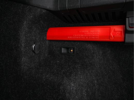 Skoda Enyaq iV 60 [ 3-Fase ] {SOH-87%} (INCL-BTW) *PANO | FULL-LED | DIGI-COCKPIT | CAMERA | KEYLESS | NAVI-FULL... ActivLease financial lease