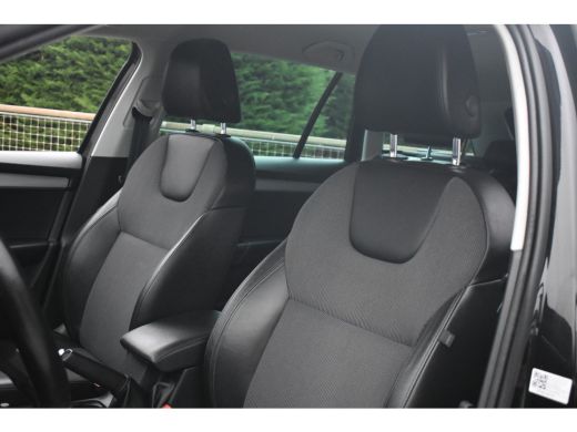 Skoda Octavia Combi 1.0 TSI 115PK Greentech Business Edition | ACC | Business Upgrade pakket | 17 inch lichtmet... ActivLease financial lease