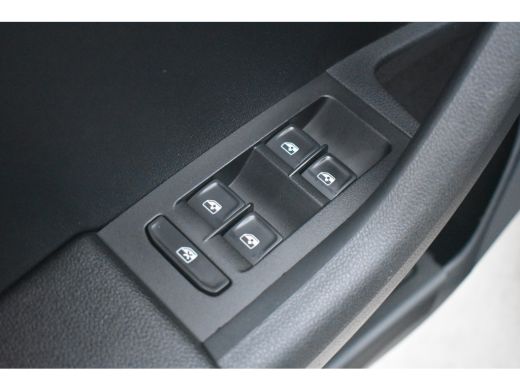 Skoda Octavia Combi 1.0 TSI 115PK Greentech Business Edition | ACC | Business Upgrade pakket | 17 inch lichtmet... ActivLease financial lease