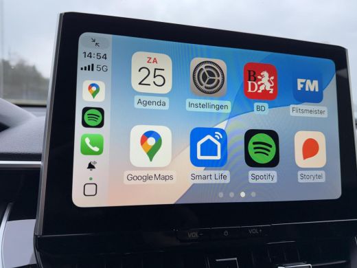 Toyota Corolla Cross Hybrid 140 Dynamic **PANORAMA DAK/ STOEL EN STUURWIELVERWARMING/ PARKEERSENSOREN/ DODEHOEK DETECT... ActivLease financial lease