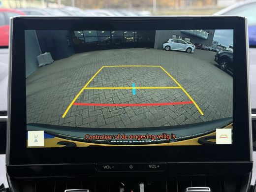 Toyota Corolla Cross Hybrid 140 Dynamic **PANORAMA DAK/ STOEL EN STUURWIELVERWARMING/ PARKEERSENSOREN/ DODEHOEK DETECT... ActivLease financial lease