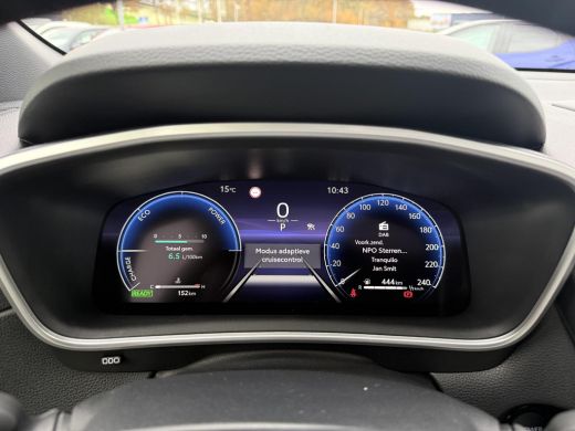 Toyota Corolla Cross Hybrid 140 Dynamic **PANORAMA DAK/ STOEL EN STUURWIELVERWARMING/ PARKEERSENSOREN/ DODEHOEK DETECT... ActivLease financial lease