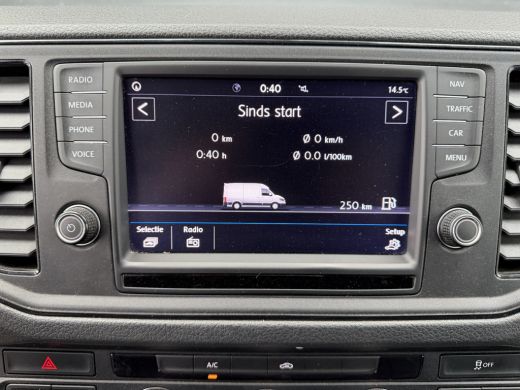 Volkswagen Crafter 35 2.0 TDI 141PK Euro 6 L3H3 CarPlay/cruise/camera/trekhaak ActivLease financial lease