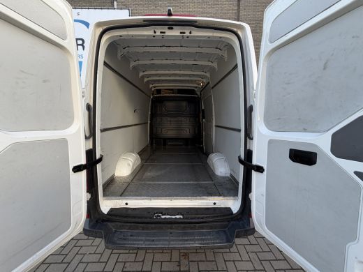 Volkswagen Crafter 35 2.0 TDI 177PK Euro6 L3H3 CarPlay/cruise control/camera ActivLease financial lease