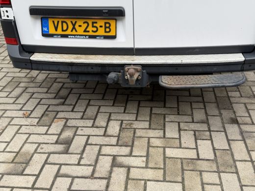 Volkswagen Crafter 35 2.0 TDI 141 PK Euro 6 L3H3 Automaat/CarPlay/trekhaak/cruise control ActivLease financial lease