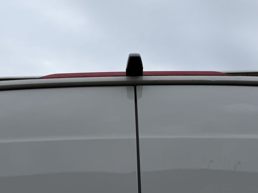 Volkswagen Crafter 35 2.0 TDI 141 PK Euro 6 L3H3 Automaat/CarPlay/trekhaak/cruise control ActivLease financial lease