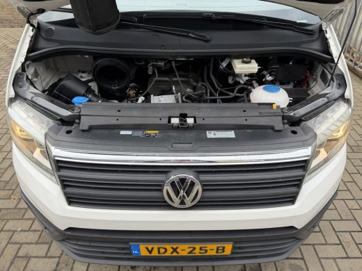 Volkswagen Crafter 35 2.0 TDI 141 PK Euro 6 L3H3 Automaat/CarPlay/trekhaak/cruise control ActivLease financial lease