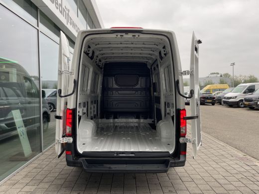 Volkswagen Crafter 35 2.0 TDI L3H3 Trendline 140PK | 270 graden achterdeuren | app connect ActivLease financial lease