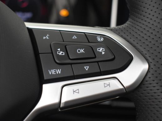 Volkswagen Golf 1.5 TSI eHybrid 200 kW GTE 272pk | Panorama dak | Trekhaak | Head up display | Dodehoekdetectie |... ActivLease financial lease