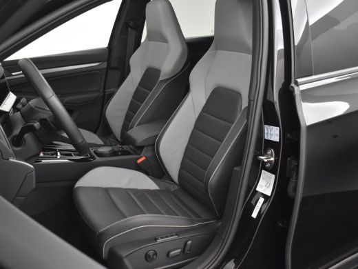 Volkswagen Golf 1.5 TSI eHybrid 200 kW GTE 272pk | Panorama dak | Trekhaak | Head up display | Dodehoekdetectie |... ActivLease financial lease