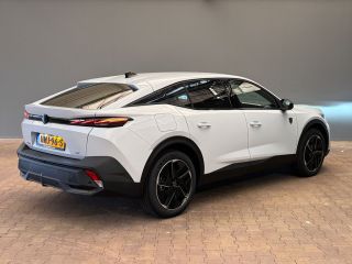 Peugeot 408 1.2 Hybrid 136 e-DCS6 GT | Achterbank in delen neerklapbaar | Achteruitrijcamera | Alarm klasse 1...