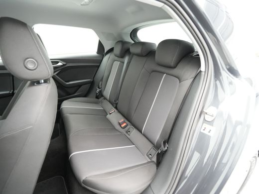 Audi A1 Sportback Sportback 25 TFSI Pro Line Airco, Navi via app, LMV 80 ActivLease financial lease