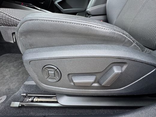 Audi A3 Sportback 35 TFSI S edition S-LINE 150Pk VIRTUAL NAVI ECC FULL LED 62000KM!!! ActivLease financial lease