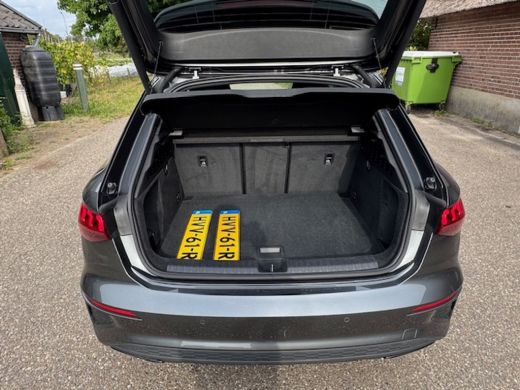 Audi A3 Sportback 35 TFSI S edition S-LINE 150Pk VIRTUAL NAVI ECC FULL LED 62000KM!!! ActivLease financial lease