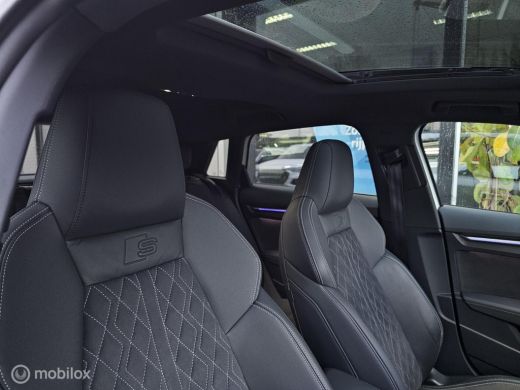 Audi A3 Sportback 45 TFSI e S edition Competition Panorama/Memory/Sfeer/Massage ActivLease financial lease