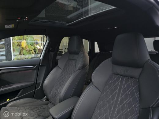 Audi A3 Sportback 45 TFSI e S edition Competition Panorama/Memory/Sfeer/Massage ActivLease financial lease