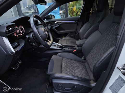 Audi A3 Sportback 45 TFSI e S edition Competition Panorama/Memory/Sfeer/Massage ActivLease financial lease