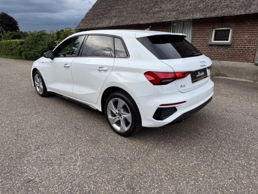 Audi A3 Sportback 45 TFSI e S edition PHEV S-LINE NAVI LED ECC 78000KM!!! ActivLease financial lease