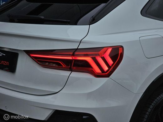 Audi Q3 45 TFSI e S Edition Panorama/3x S-line/Camera ActivLease financial lease