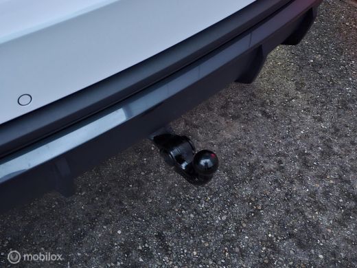 Audi Q3 45 TFSI e S Edition Panorama/3x S-line/Camera ActivLease financial lease