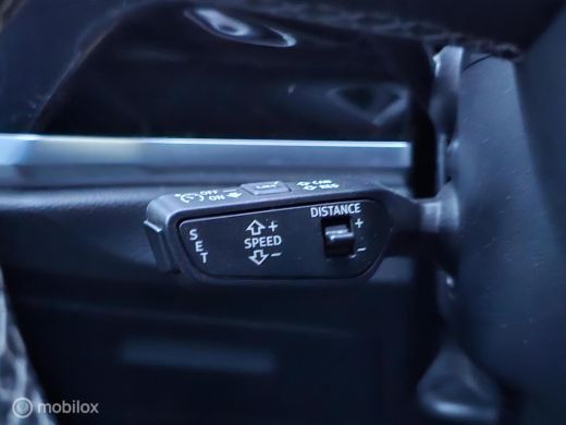 Audi Q3 45 TFSI e S Edition Panorama/3x S-line/Camera ActivLease financial lease