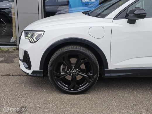 Audi Q3 45 TFSI e S Edition Panorama/3x S-line/Camera ActivLease financial lease