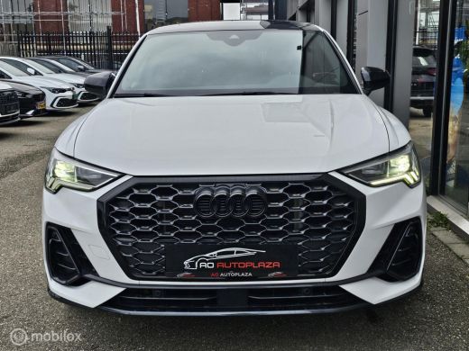 Audi Q3 45 TFSI e S Edition Panorama/3x S-line/Camera ActivLease financial lease