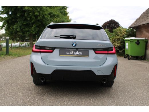 BMW 3 Serie Touring 330e PANO LED LEER VOLLL M-SPORT M-PAKKET 17000KM!!! ActivLease financial lease