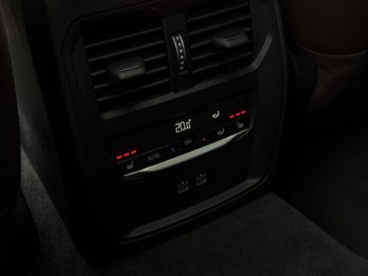 BMW i4 eDrive40 Aut. M-Sport 84kwh | BMW Laser | 360 Camera | Panorama | Harman Kardon | 20'' Individual | ActivLease financial lease