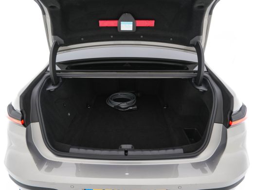 BMW i7 eDrive50 106 kWh M-Sportpack [ 3-Fase ] {SOH-97%} (INCL.BTW) *PANO | HEAD-UP | LUXURY-LEATHER | F... ActivLease financial lease