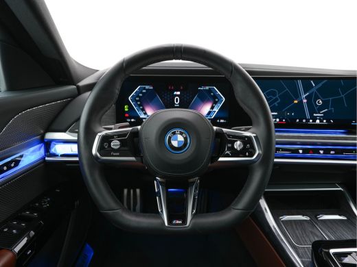 BMW i7 eDrive50 106 kWh M-Sportpack [ 3-Fase ] {SOH-97%} (INCL.BTW) *PANO | HEAD-UP | LUXURY-LEATHER | F... ActivLease financial lease