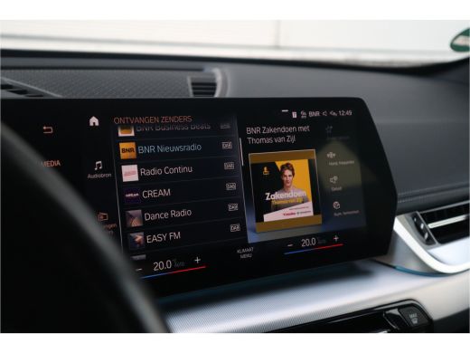 BMW X1 sDrive18i X-Line / Trekhaak / Adaptieve Cruise / 19inch / Camera / ActivLease financial lease