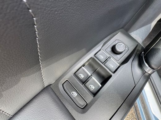 CUPRA Formentor 1.4 TSI e-Hybrid Essential PHEV APPLE CARPLAY STOELVERW LED 50000KM!!! ActivLease financial lease