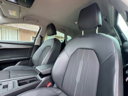 CUPRA Formentor 1.4 TSI e-Hybrid Essential PHEV APPLE CARPLAY STOELVERW LED 50000KM!!! ActivLease financial lease