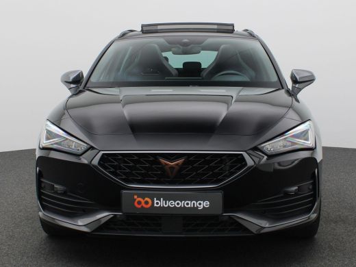 CUPRA Leon Sportstourer 1.4 e-Hybrid VZ Adrenaline 245PK DSG Pano-Schuifdak, SOH 91,93%, Stoel-Stuurverwarming, Achteruit... ActivLease financial lease