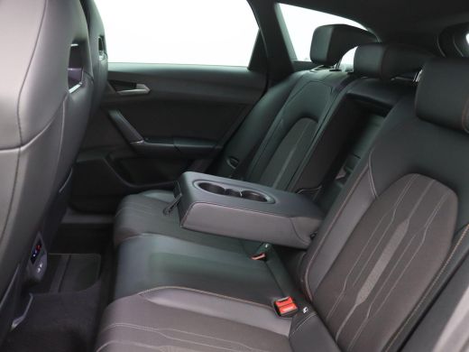 CUPRA Leon Sportstourer 1.4 e-Hybrid VZ Adrenaline 245PK DSG Pano-Schuifdak, SOH 91,93%, Stoel-Stuurverwarming, Achteruit... ActivLease financial lease